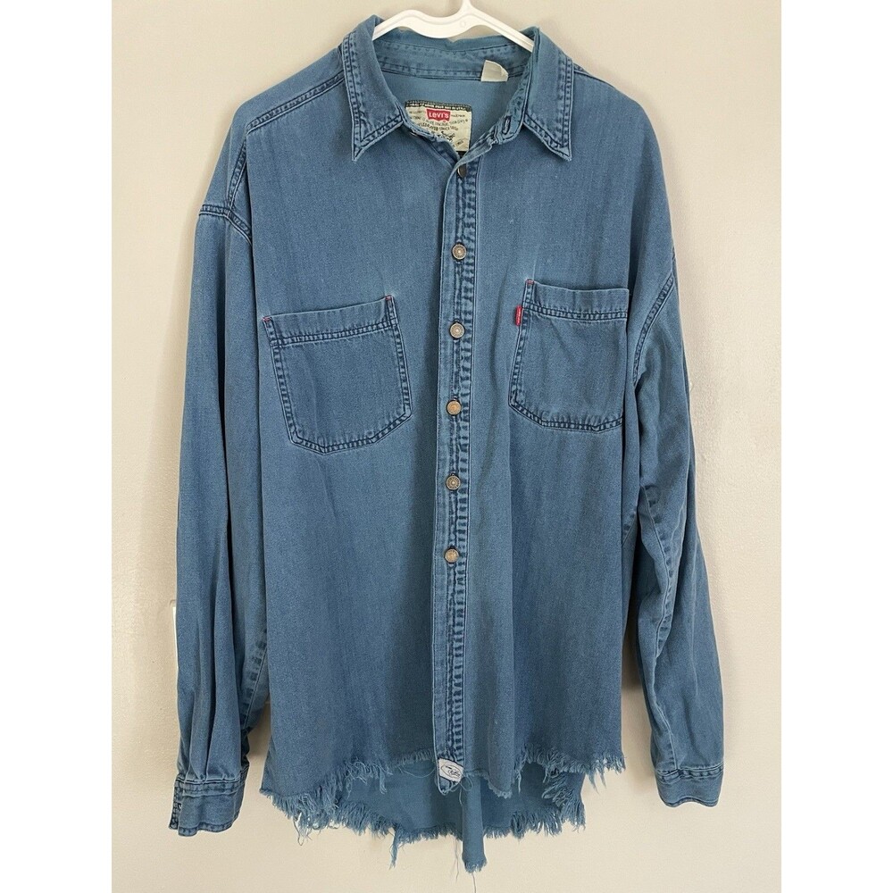 Vtg 90s Levi's Denim Shirt Men's XL Blue Long Sleeve Button Down Raw Frayed hem